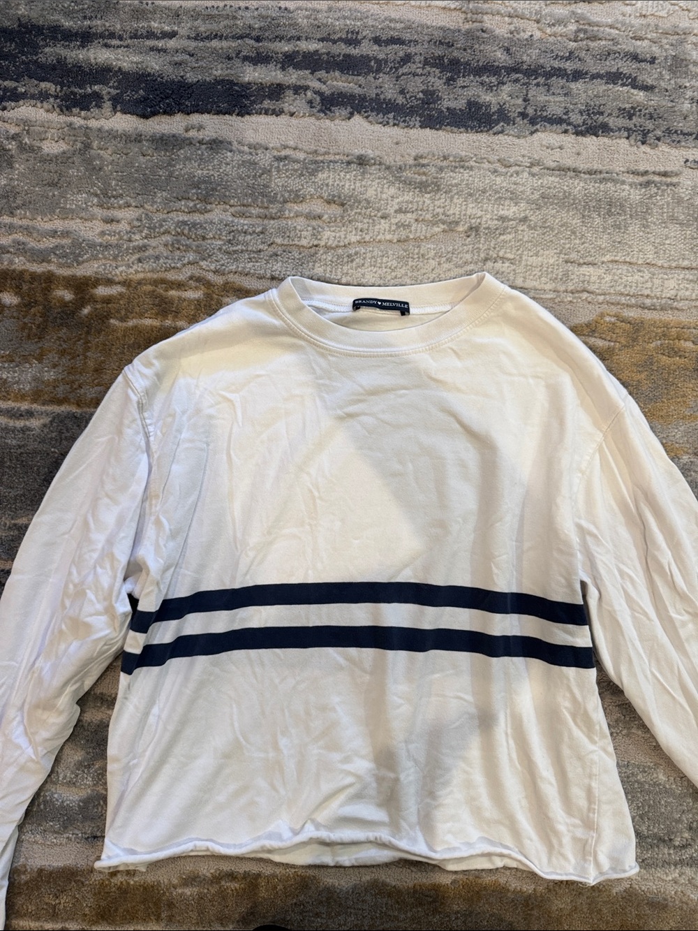 White Long-Sleeve Crewneck Shirt with Navy Stripes - Casual Top